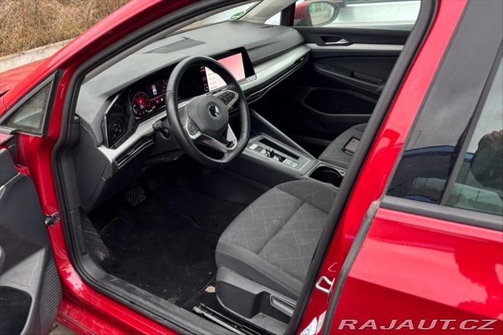 Volkswagen Golf 2,0 TDI 110kW DSG Busines 2022