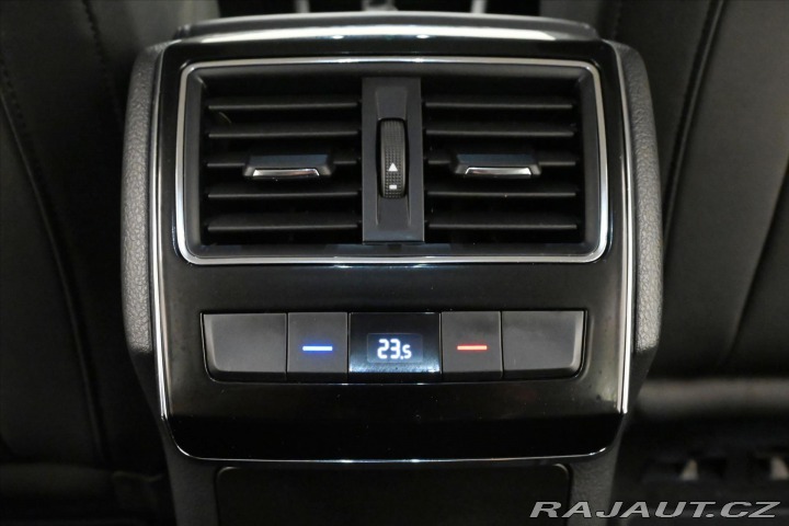 Škoda Superb 2,0 TDI 110kW DSG Style Z 2022