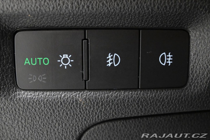 Škoda Octavia 2,0 TDI 110kW DSG Style Z 2020