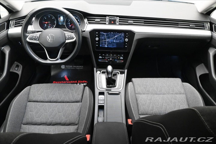 Volkswagen Passat 2,0 TDI 110kW DSG Busines 2023