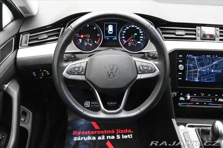 Volkswagen Passat 2,0 TDI 110kW DSG Busines 2023