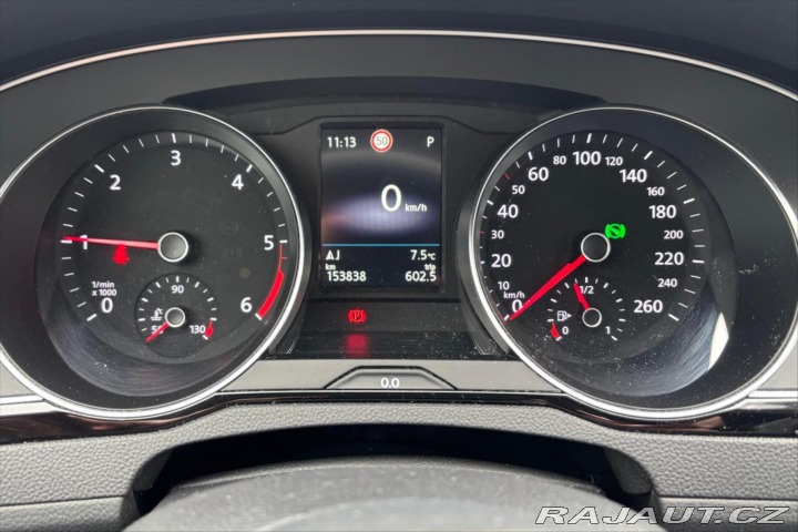 Volkswagen Passat 2,0 TDI 110kW DSG Busines 2023