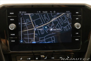 Volkswagen Passat 2,0 TDI 110kW DSG Busines 2023