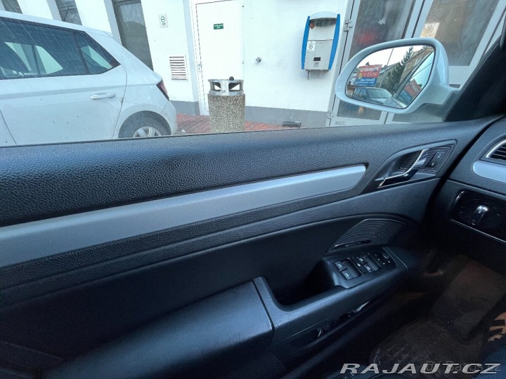 Škoda Superb 103 KW 4x4 Scout edice 2013