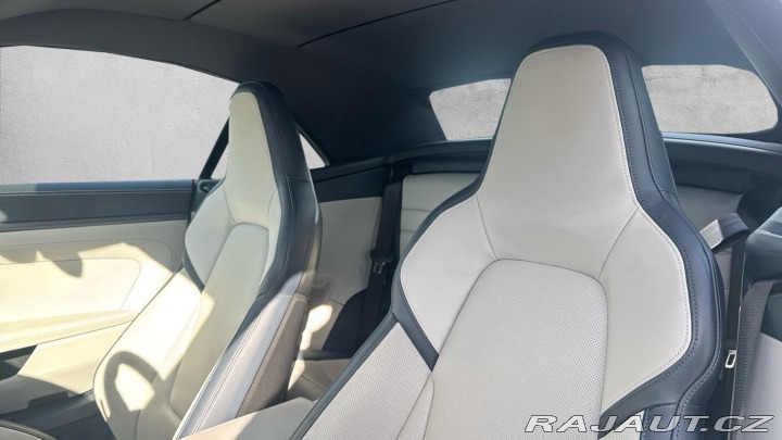 Porsche 911 Carrera S 2025