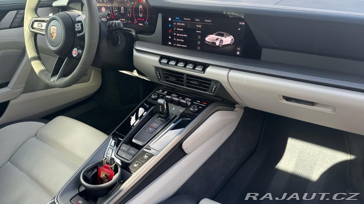 Porsche 911 Carrera S 2025