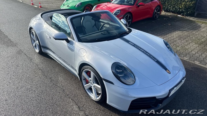 Porsche 911 Carrera S 2025