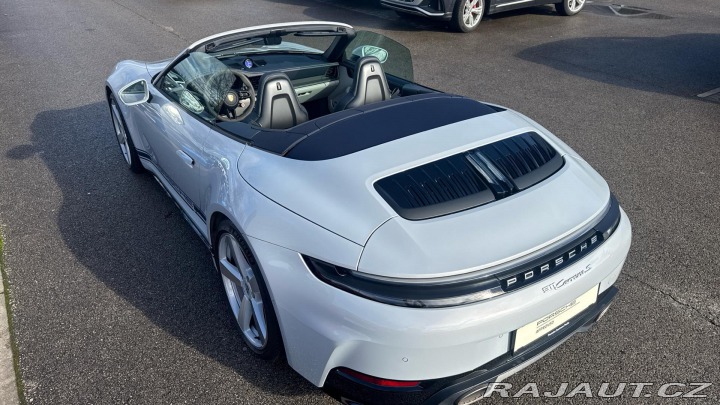 Porsche 911 Carrera S 2025