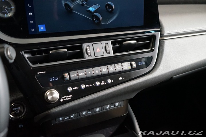 Lexus Ostatní modely ES 300h LUXURY*M&L*PANO*360*H 2024