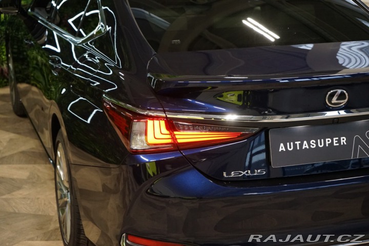 Lexus Ostatní modely ES 300h LUXURY*M&L*PANO*360*H 2024