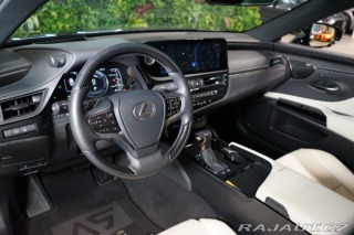 Lexus Ostatní modely ES 300h LUXURY*M&L*PANO*360*H 2024