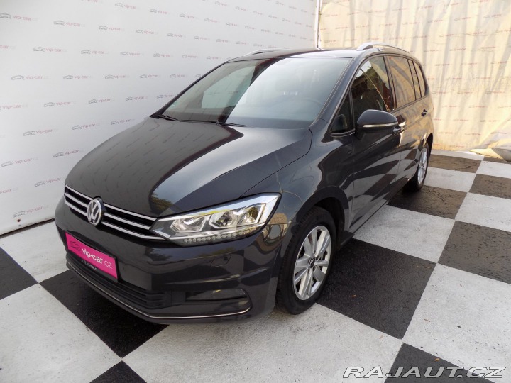 Volkswagen Touran 1.6TDI/JOIN/DSG/NAVI/LED/ 2018