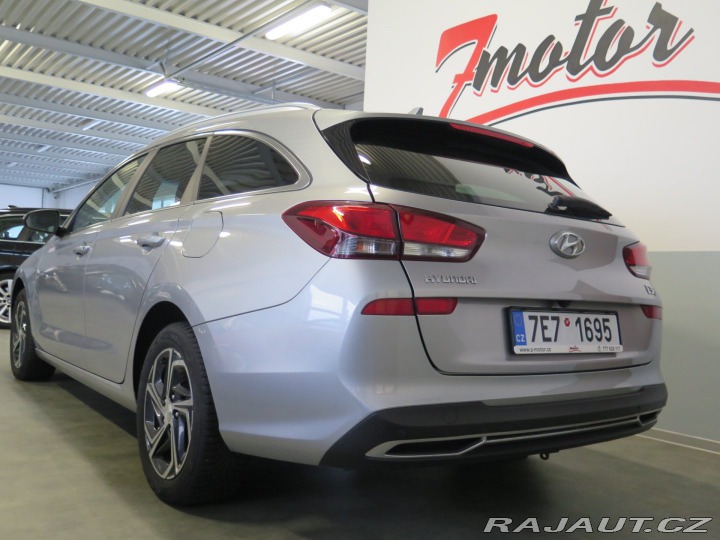 Hyundai i30 1.5T-GDi MHEV,tažné,kamer 2021