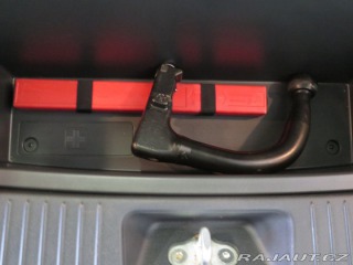 Hyundai i30 1.5T-GDi MHEV,tažné,kamer 2021