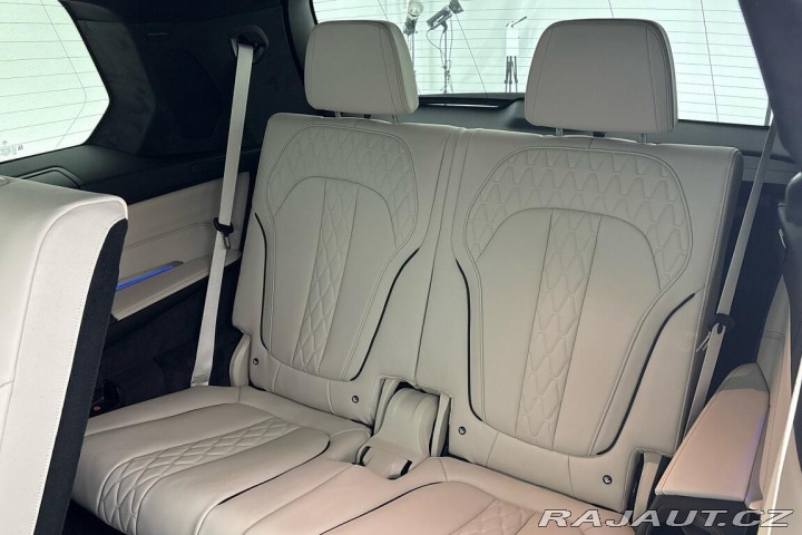 Alpina Ostatní modely XB7 2025