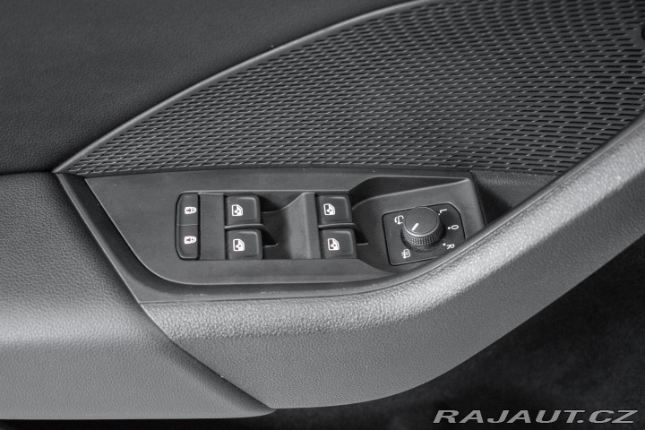 Škoda Octavia SCOUT 2.0 TSI 4x4*TAŽNÉ*Č 2022