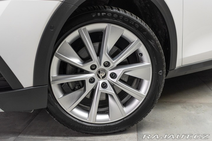 Škoda Octavia SCOUT 2.0 TSI 4x4*TAŽNÉ*Č 2022
