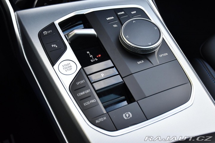 BMW 3 320d xDrive M-SPORT 1M ČR 2024