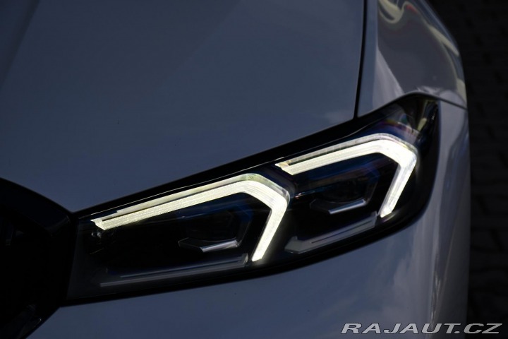 BMW 3 320d xDrive M-SPORT 1M ČR 2024
