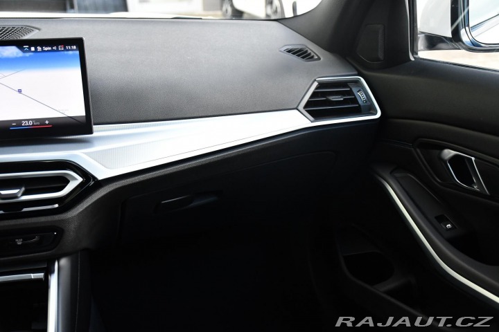 BMW 3 320d xDrive M-SPORT 1M ČR 2024