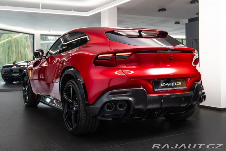 Ferrari Purosangue  2024