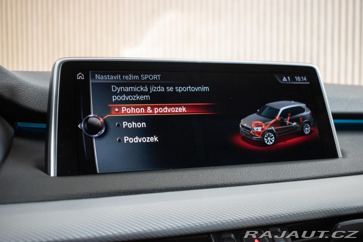 BMW X5 xDrive30d REZERVACE 2017