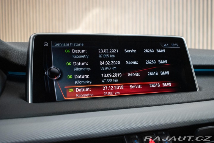 BMW X5 xDrive30d REZERVACE 2017