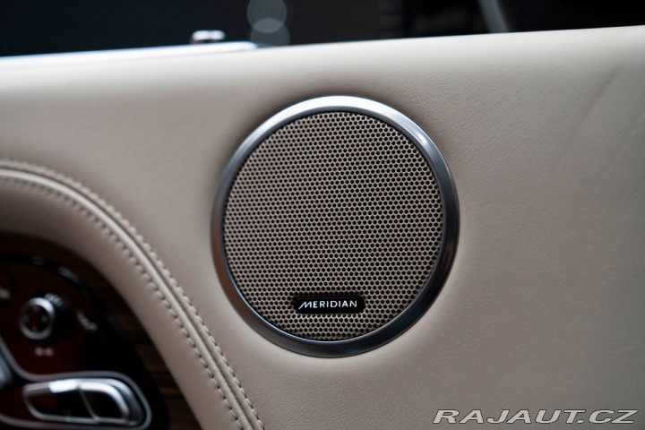 Land Rover Range Rover P400e Plug-in Hybrid SV A 2019