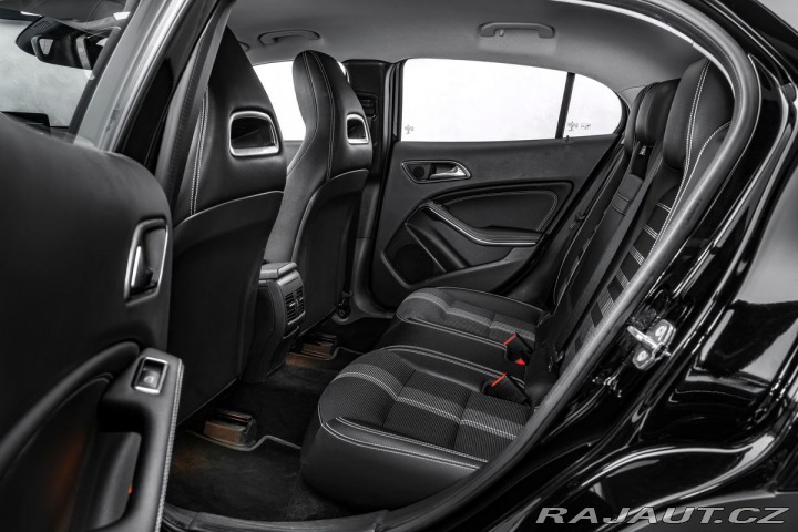 Mercedes-Benz GLA 4Matic 2018