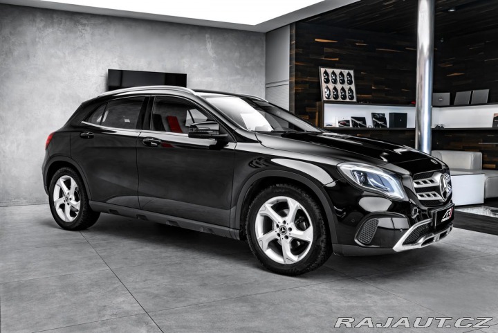 Mercedes-Benz GLA 4Matic 2018