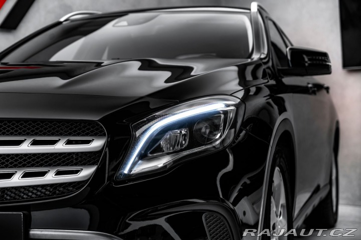 Mercedes-Benz GLA 4Matic 2018