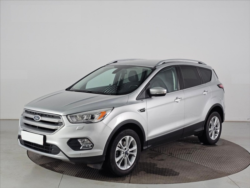 Ford Kuga 1,5 EcoBoost 110kw Tažné