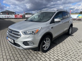 Ford Kuga 1,5 EcoBoost 110kw Tažné