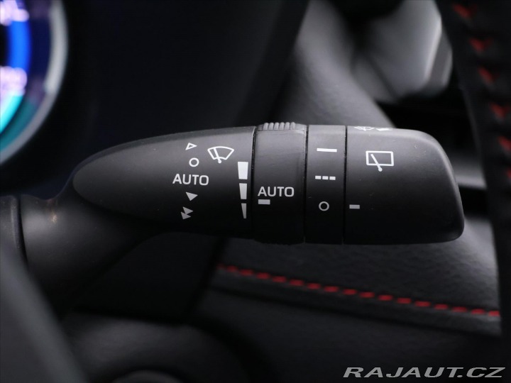 Toyota RAV4 2,5 Plug-In 136kW 4WD CZ 2021