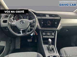 Volkswagen Touran 1,5 TSI DSG CZ DPH 2021