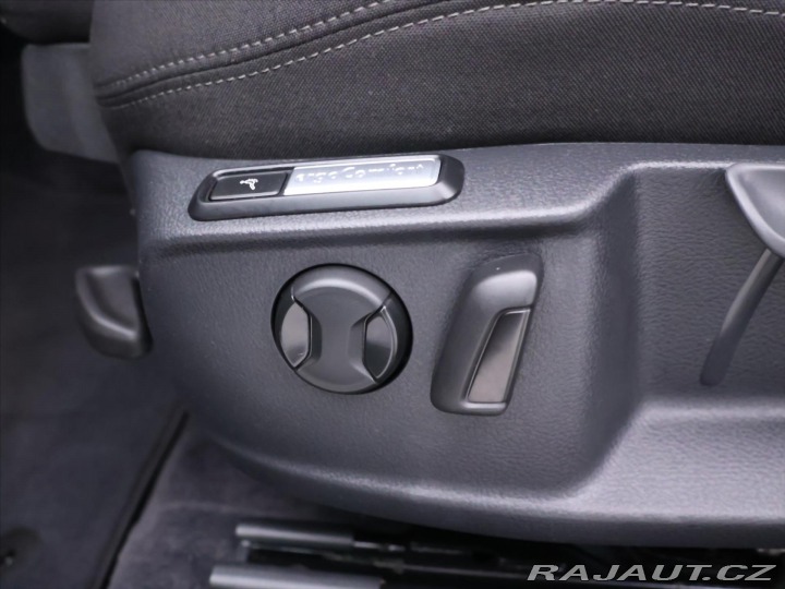 Volkswagen Passat 2,0 TDI 110kW DSG Comfort 2015