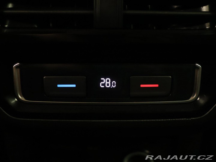 Volkswagen Passat 2,0 TDI 110kW DSG Comfort 2015