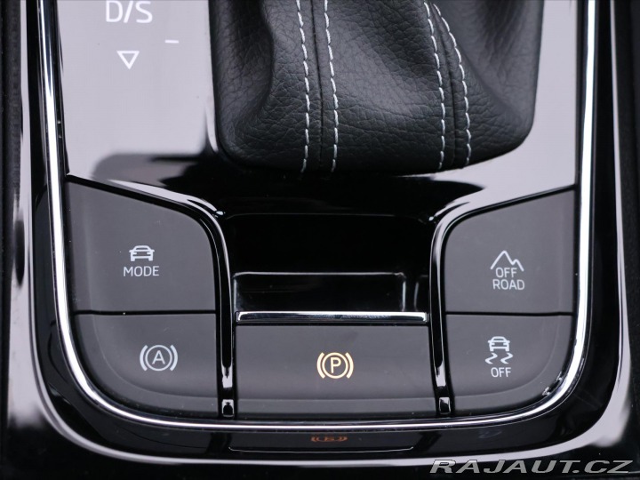 Škoda Karoq 2,0 TDI DSG 4x4 Sportline 2023