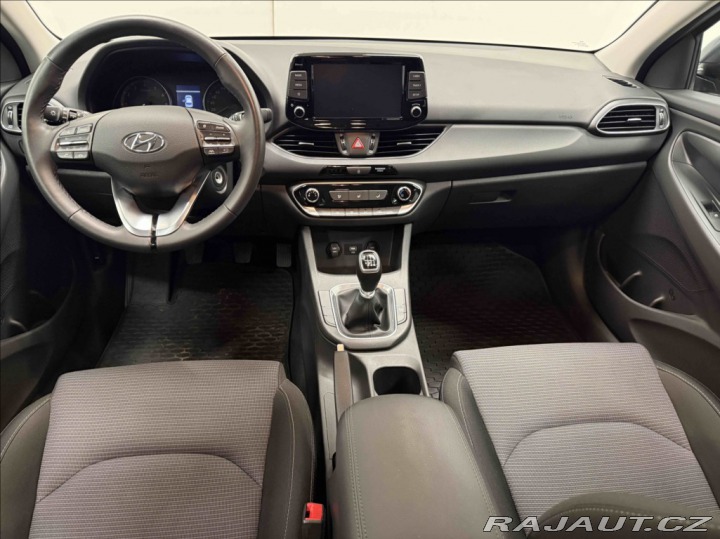 Hyundai i30 1,5 DPi COMFORT 1.MAJITEL 2024