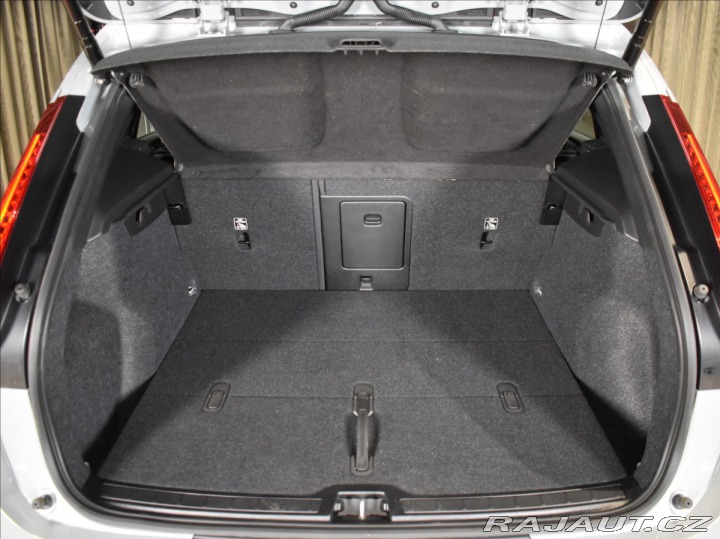 Volvo EX40 0,0 Extended Range BLIS,A 2025