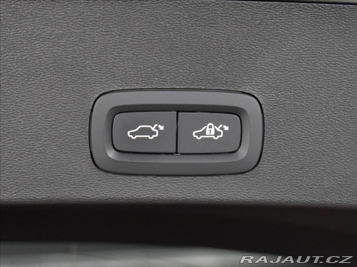 Volvo EX40 0,0 Extended Range BLIS,A 2025