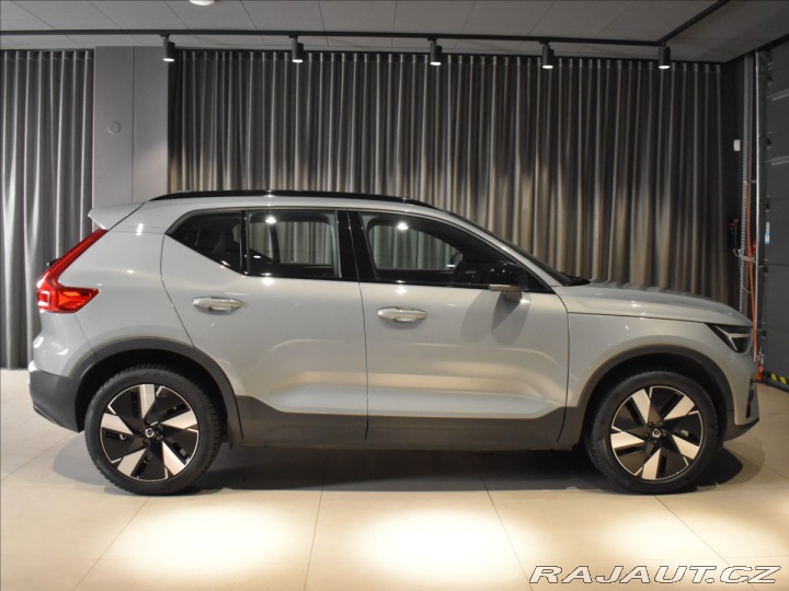 Volvo EX40 0,0 Extended Range BLIS,A 2025