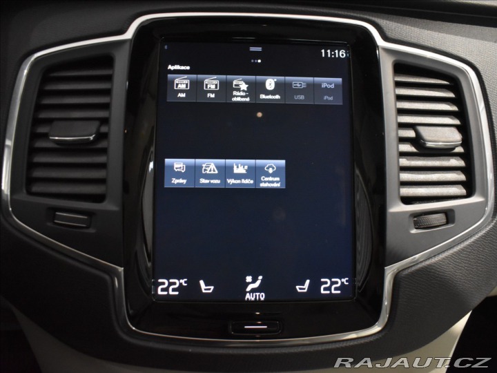 Volvo XC90 2,0 D5 AWD Mometum Vzduch 2018