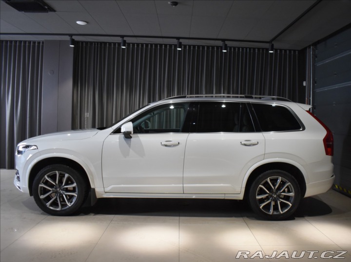 Volvo XC90 2,0 D5 AWD Mometum Vzduch 2018
