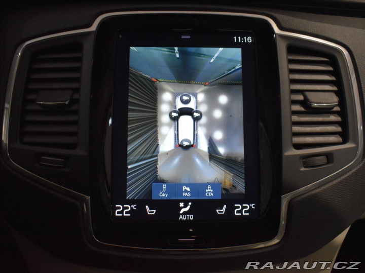 Volvo XC90 2,0 D5 AWD Mometum Vzduch 2018