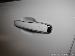 Volvo XC90 2,0 D5 AWD Mometum Vzduch 2018