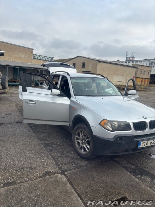 BMW X3 3,0   V6 D 1800