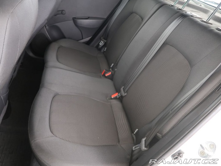 Hyundai i10 1.0i,CZ,1Maj,48kW,Manuál 2018