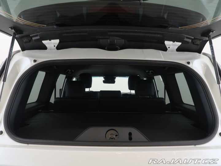 Toyota Land Cruiser 2.8D-4D,CZ,1Maj,4x4,Invin 2024