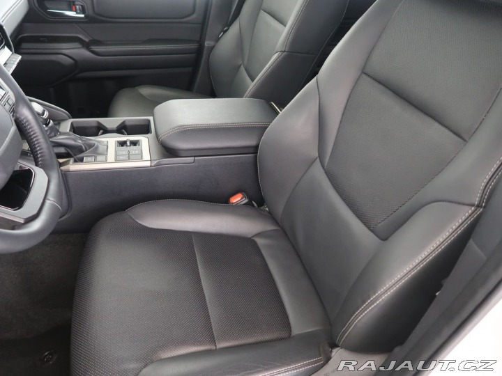 Toyota Land Cruiser 2.8D-4D,CZ,1Maj,4x4,Invin 2024